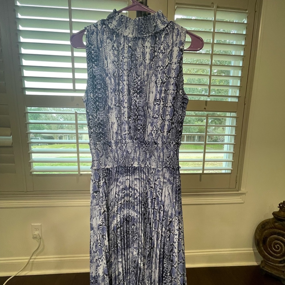 High low midi blue snakeskin dress